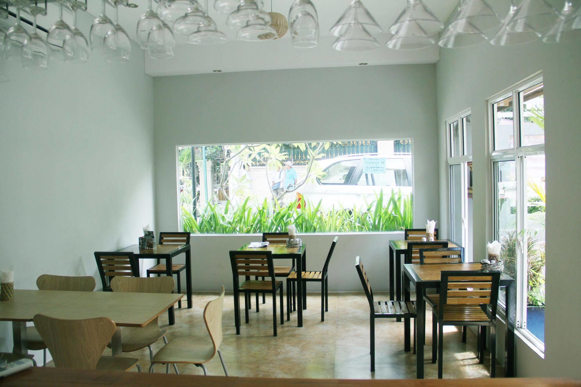 Cozy Boutique Hotel Phnom Penh Zewnętrze zdjęcie
